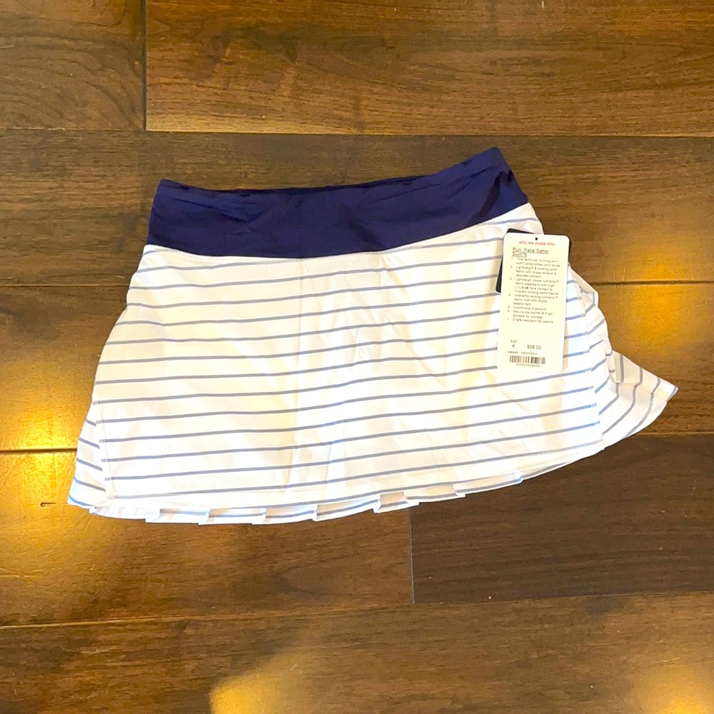 Striped Lululemon tennis skirt, NEVER WORN